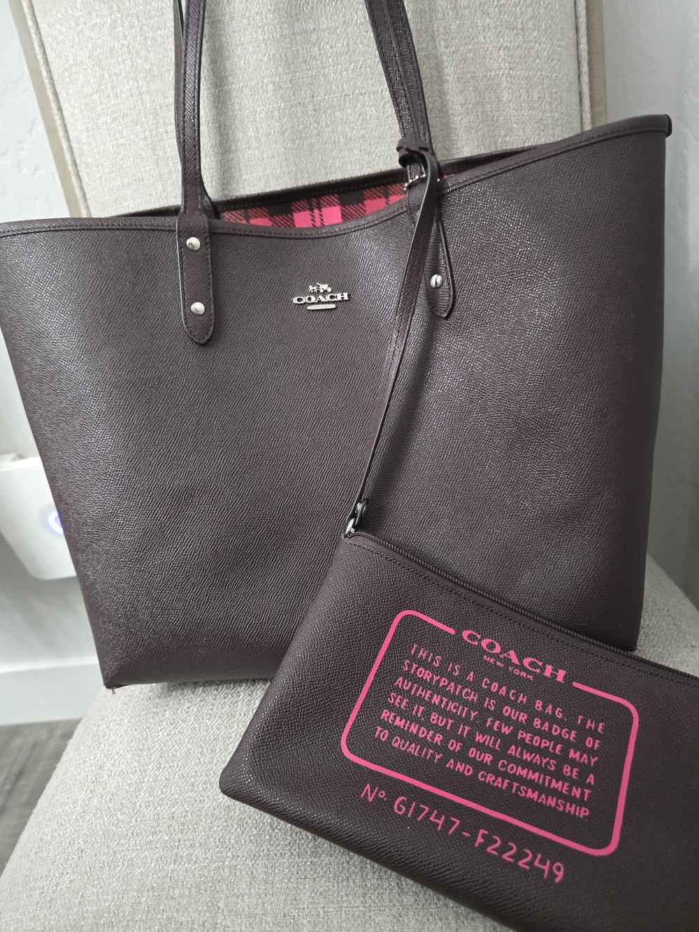 EUC Coach Reversible City Tote Bag – Burgundy & Pink Plaid - Picture 10 of 16